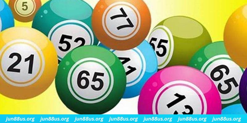 cwin 05 người chia bài trong casino gọi là gì
